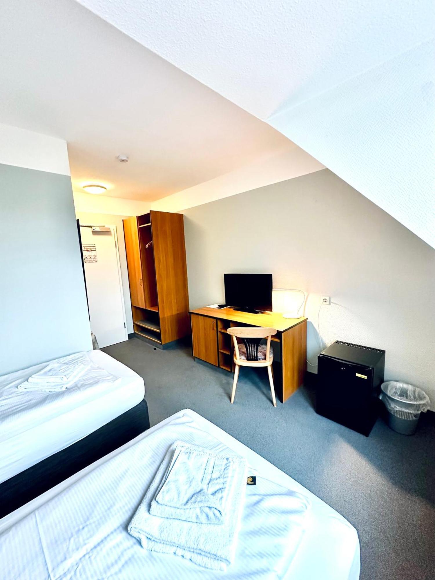 Hotel Brinckmansdorf Rostock Ngoại thất bức ảnh