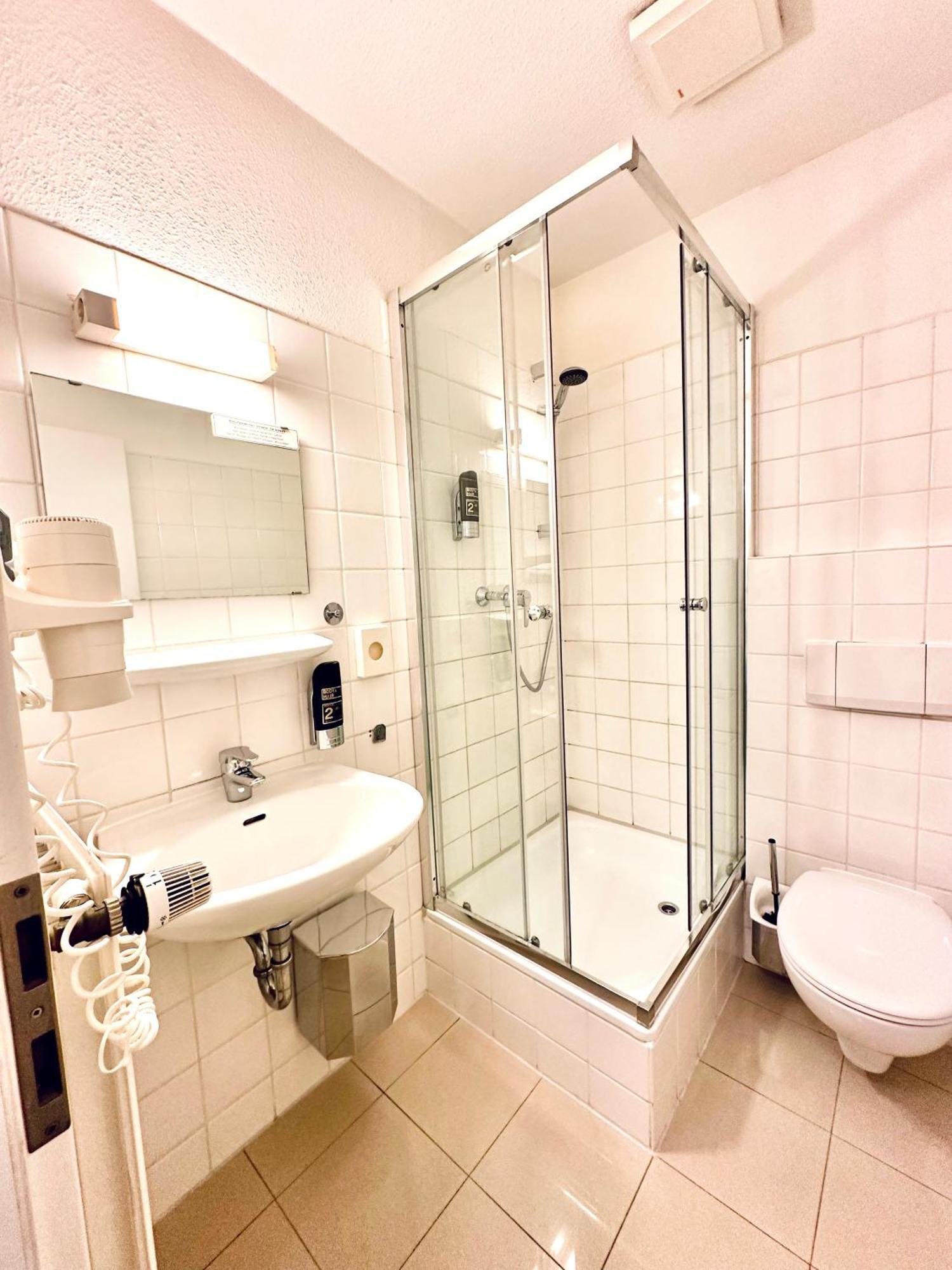 Hotel Brinckmansdorf Rostock Ngoại thất bức ảnh