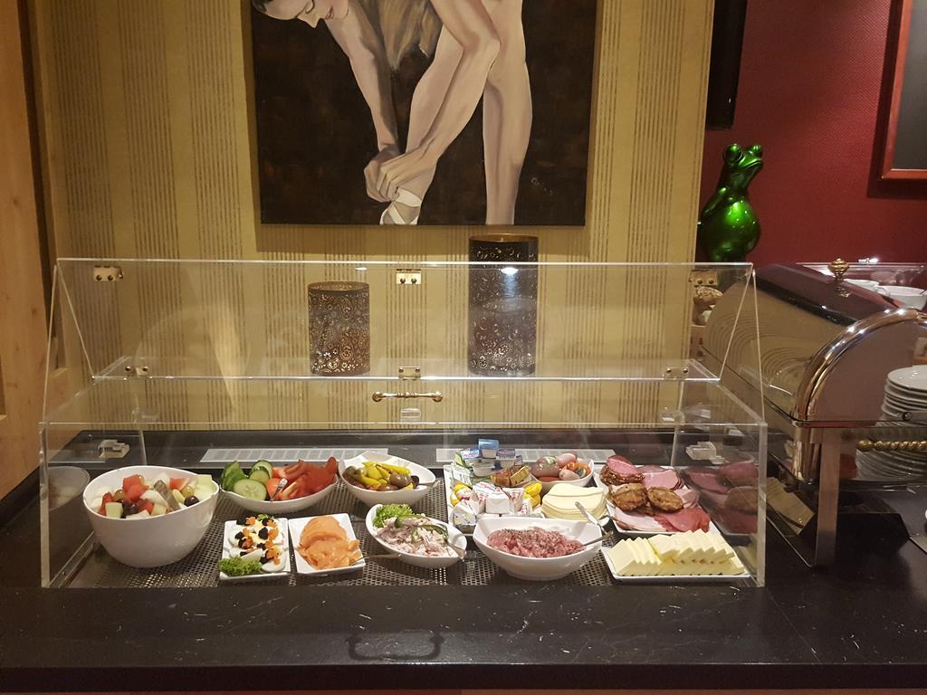 Hotel Brinckmansdorf Rostock Ngoại thất bức ảnh